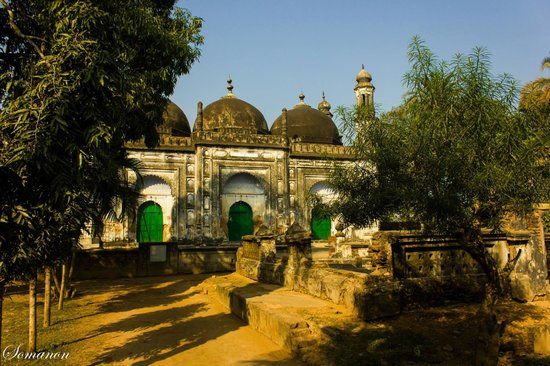 Motijheel Mosque and Cemetery